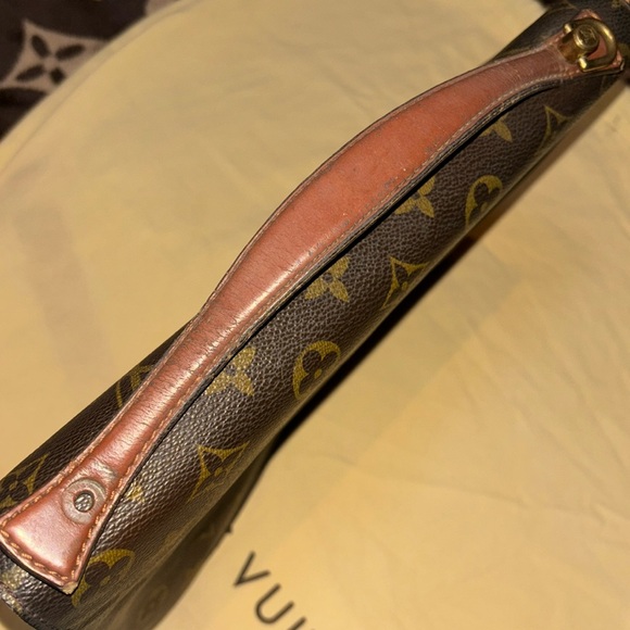 Louis Vuitton Monceau - Picture 4 of 11